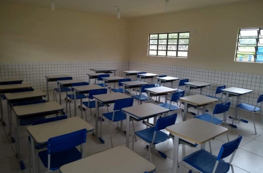 GOV. JORGE TEIXEIRA- Informes da Secretaria Municipal de Educação sobre o cancelamento das reuniões presenciais com a comunidade.