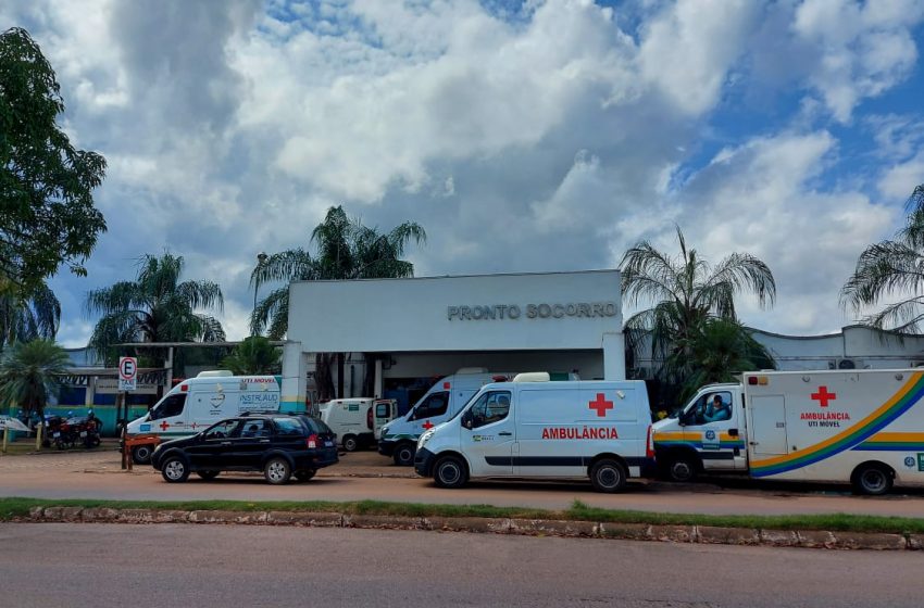 EQUIPE DA DEPUTADA CASSIA REALIZA VISITA AO HOSPITAL JOÃO PAULO II: