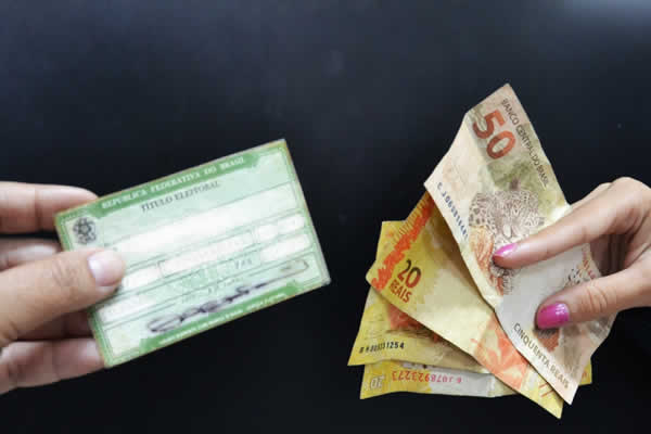  Policia Civil investiga suposto esquema de compra de votos em Urupá, inclusive a prática de “vale combustível”, “patrocínio de eventos esportivos” até “festas particulares”
