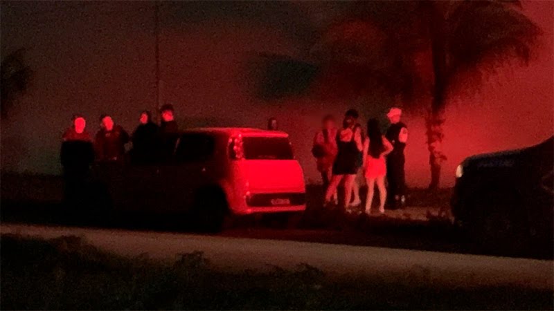 Professora bêbada é presa após se envolver em acidente e tentar sair do local