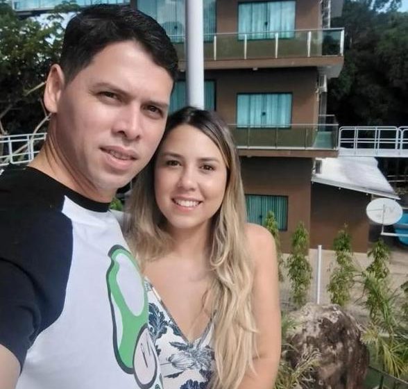  URGENTE: Esposa de vereador eleito é encontrada morta em residência