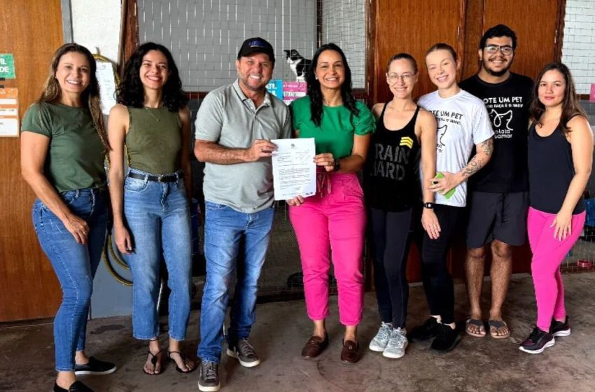 Cirone assegura recursos para Abrigo Vira Lata Vira Amor