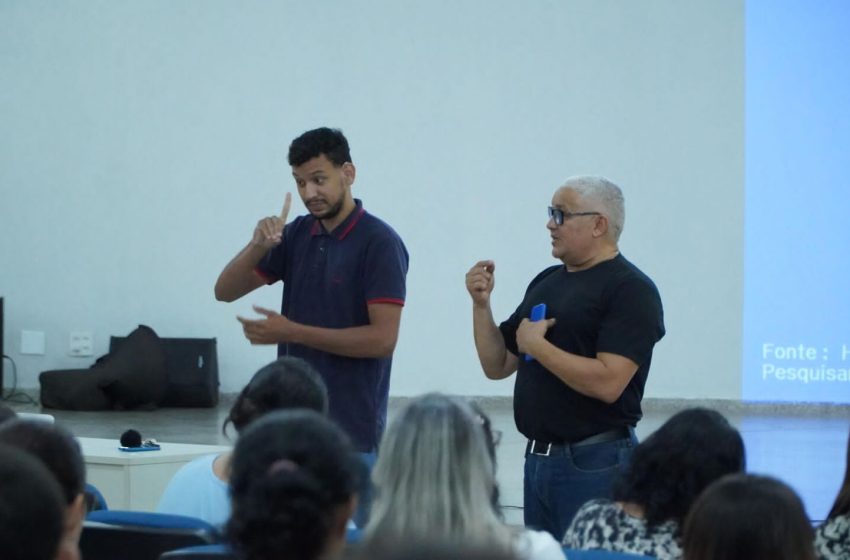  Deficiente auditivo destaca importância do aprendizado de Libras