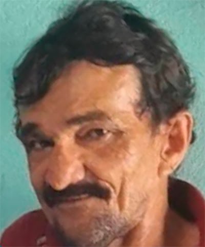  Homem é assassinado com facada após negar cachaça