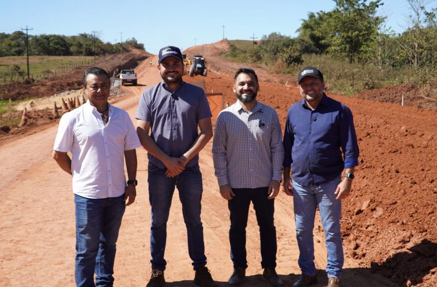  Cirone diz que pavimentação da Estrada do calcário atende setor produtivo